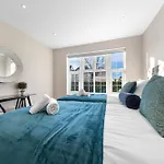 Luxury Stay At Golders Green - Unico Residences