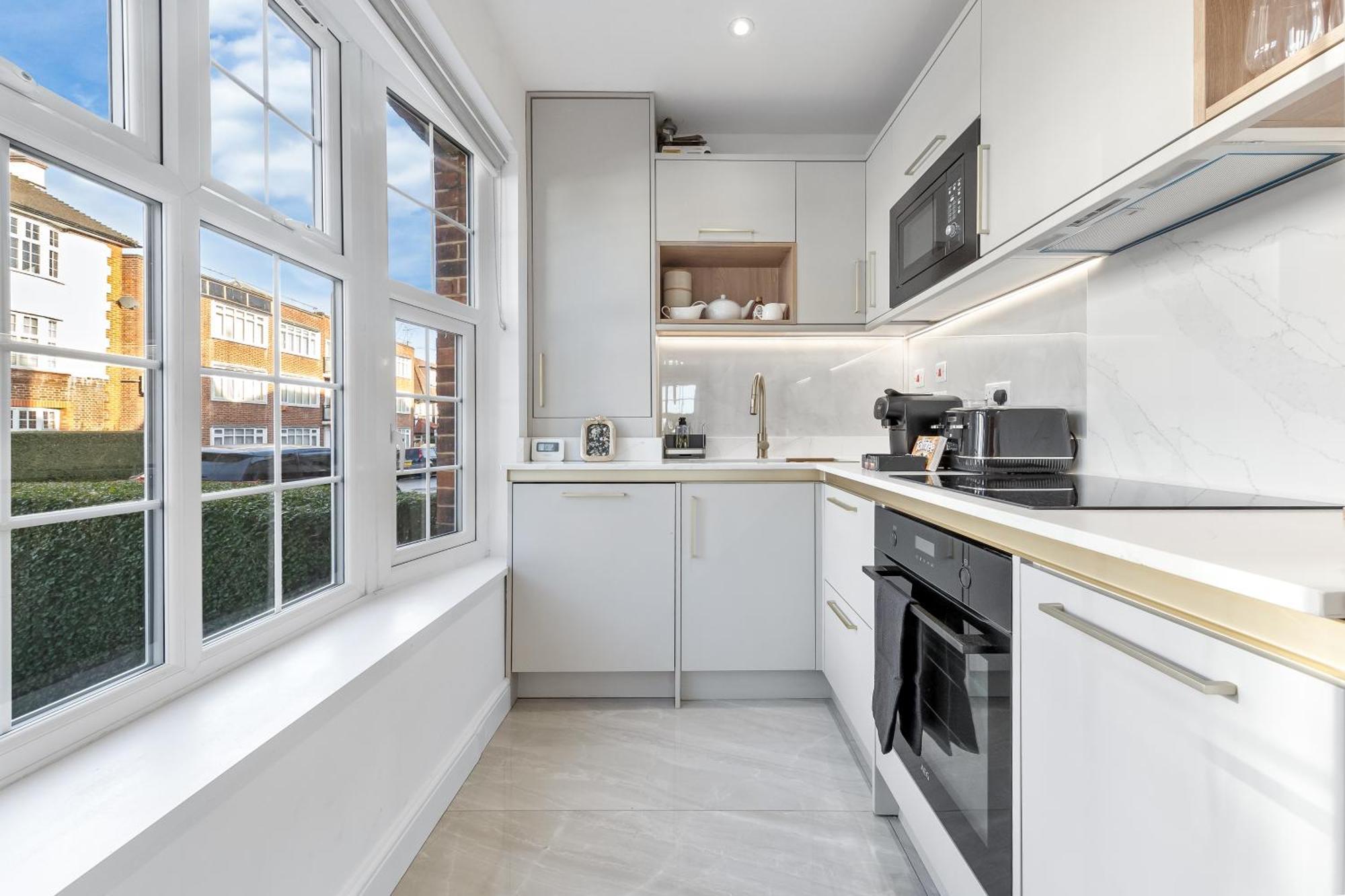 Luxury At Golders - Unico Residences *