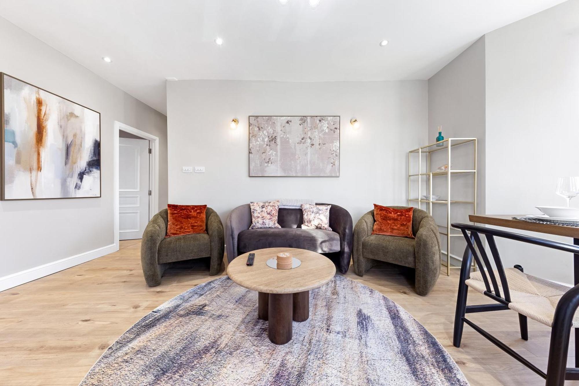Luxury At Golders - Unico Residences * Londra