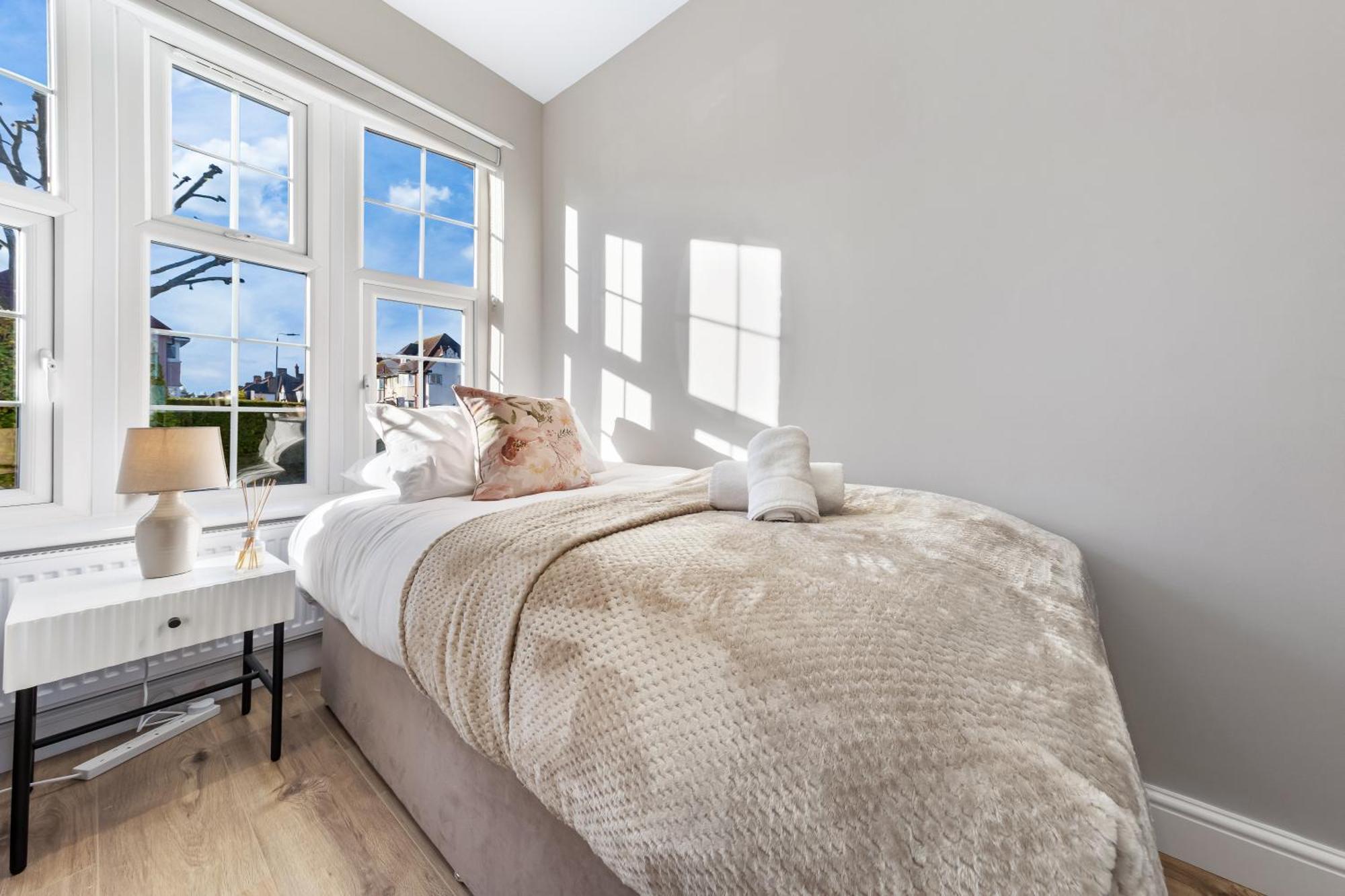 Apartament Luxury At Golders - Unico Residences *