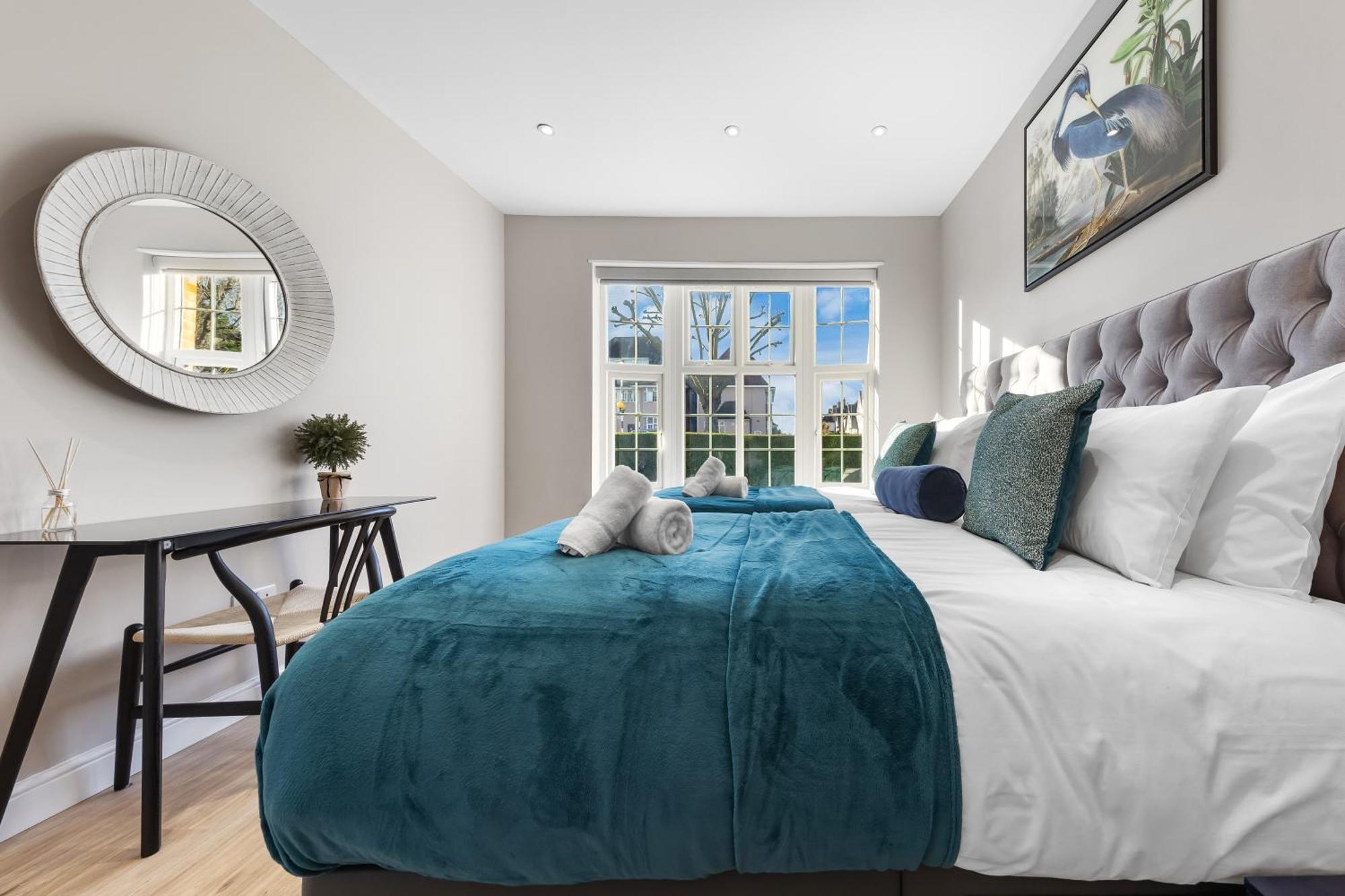 Luxury At Golders - Unico Residences *