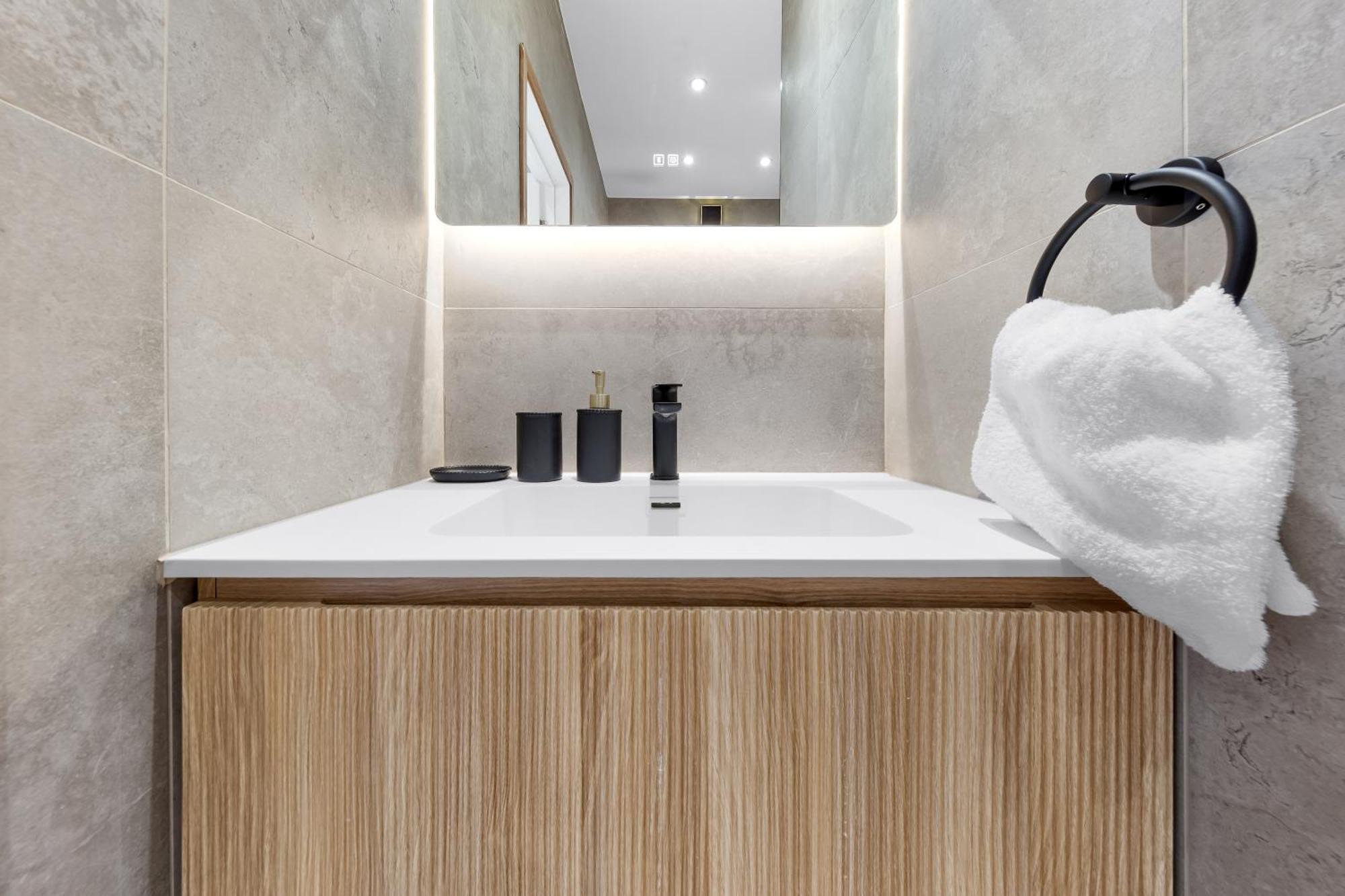 Apartament Luxury At Golders - Unico Residences Londra